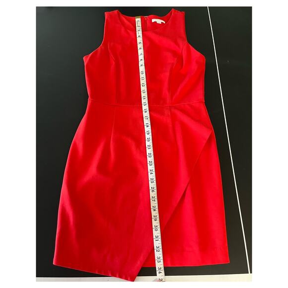 New York and Company Stretch Red sleeveless sheath dress Asymmetrical front 10 - Picture 5 of 6